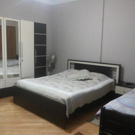 Guesthouse Zeinabi Tbilisi Exterior photo